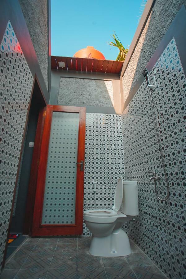 E2 Guest House Ilhas Karimunjava Exterior foto