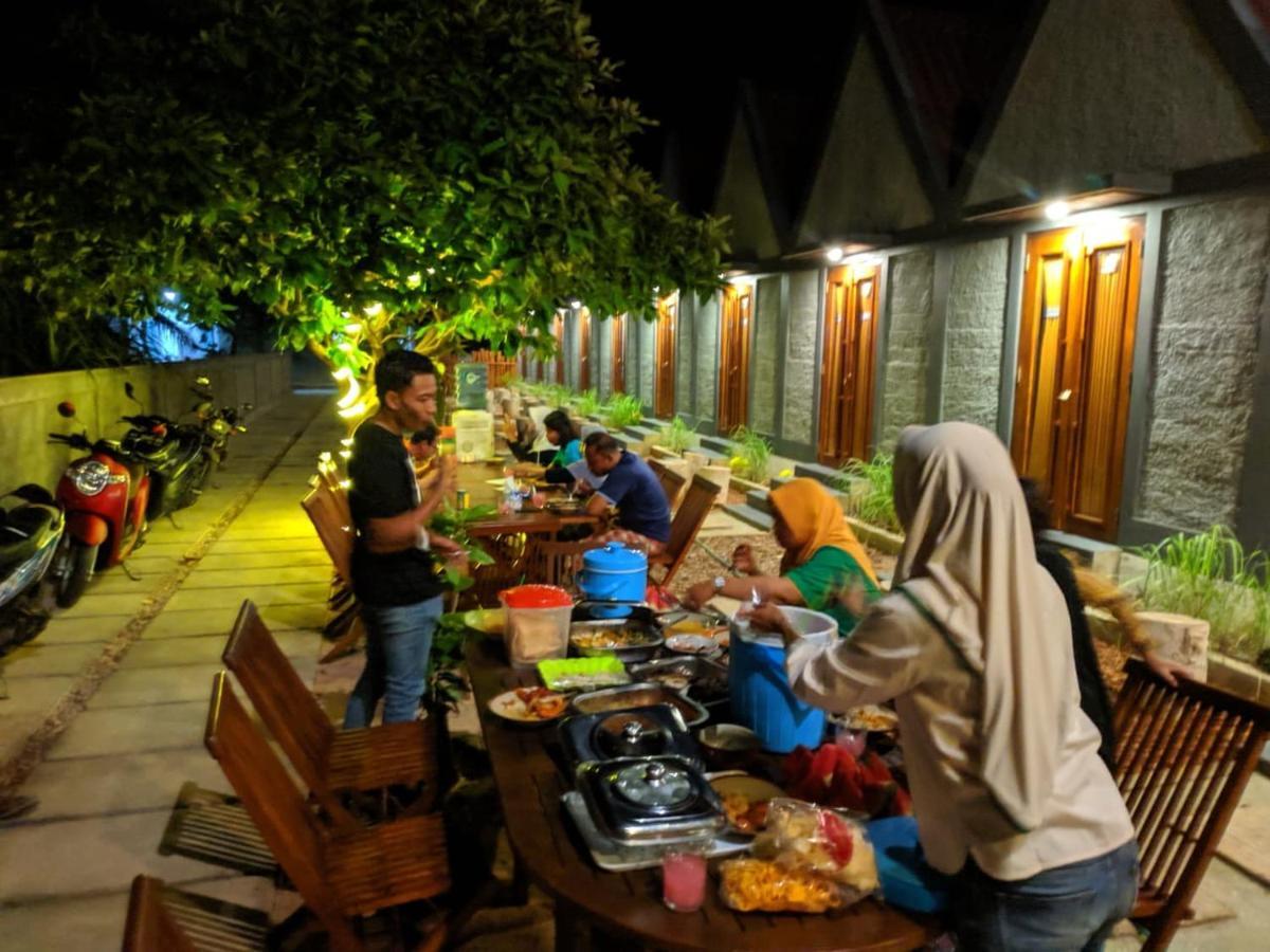 E2 Guest House Ilhas Karimunjava Exterior foto